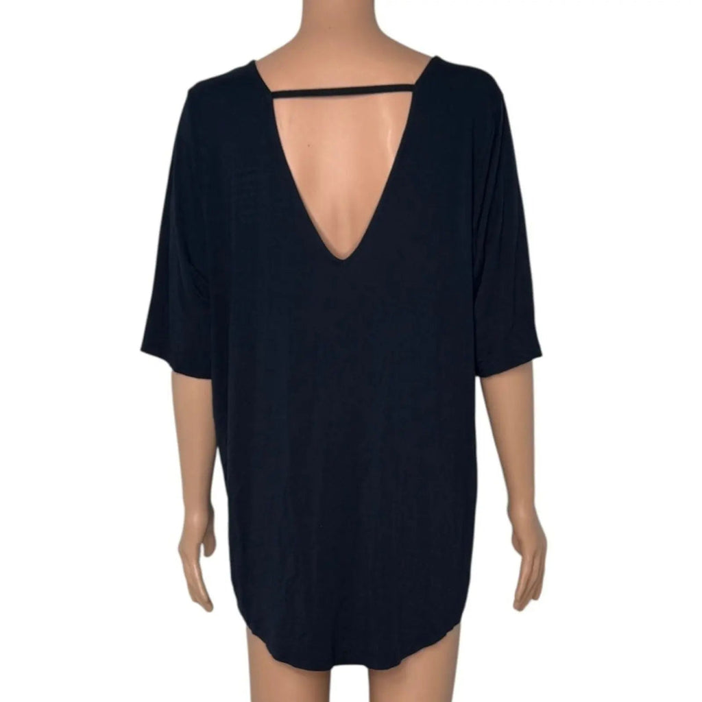 Torrid Super Soft Knit T-Shirt Black V-Back Strappy Detail Size 1 Torrid