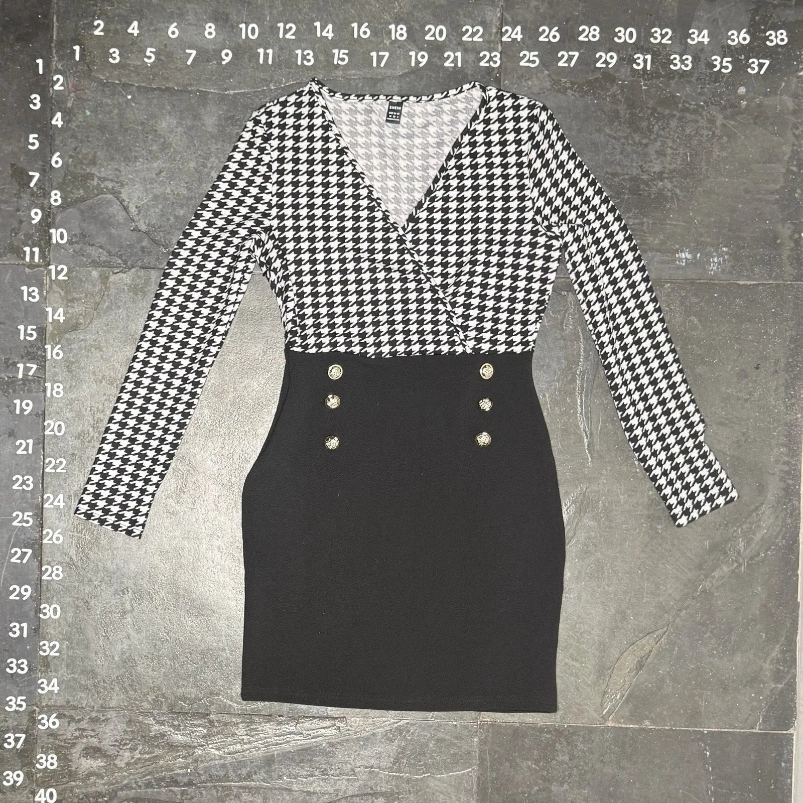 SHEIN Houndstooth Print Surplice Neck - O.M.T.HRIFT