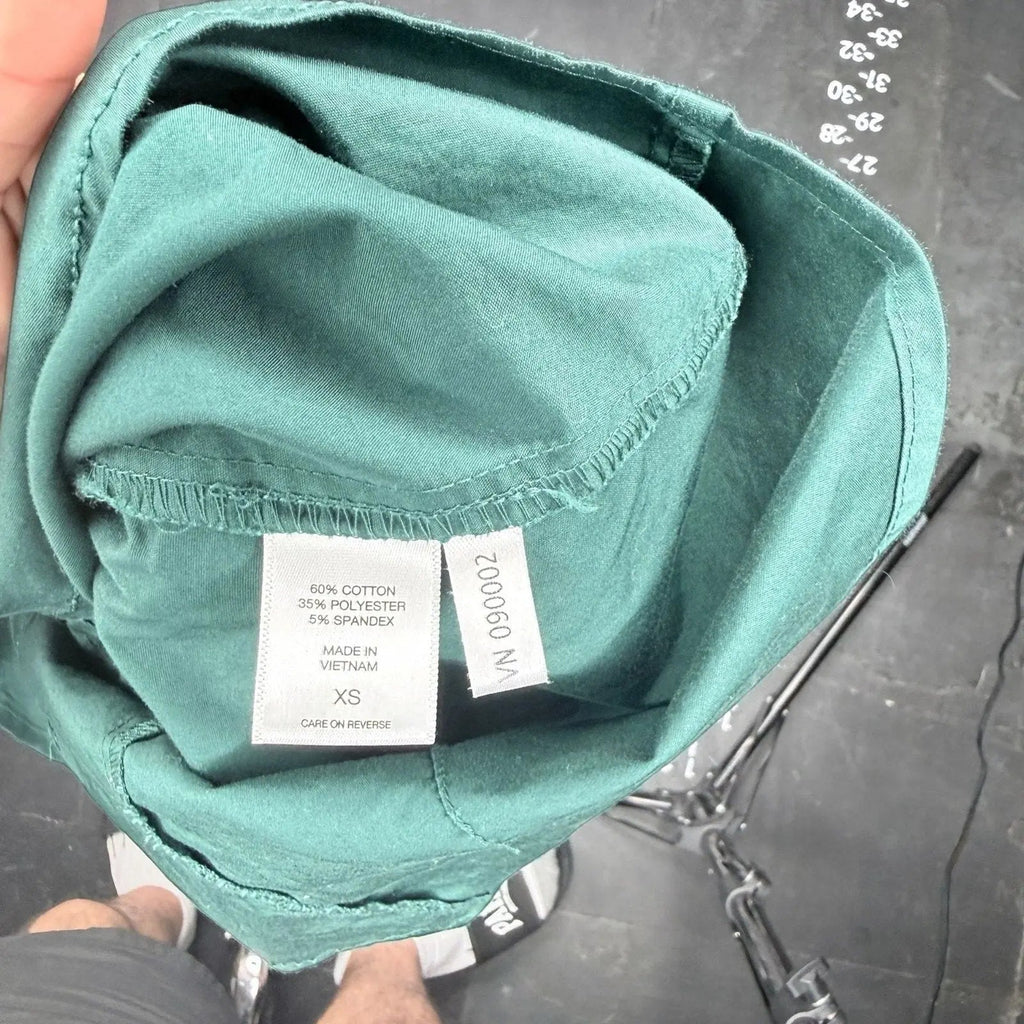 New York & Company 7th Avenue Design Studio Teal Button Down Long Sleeve Shirt X New York & Company
