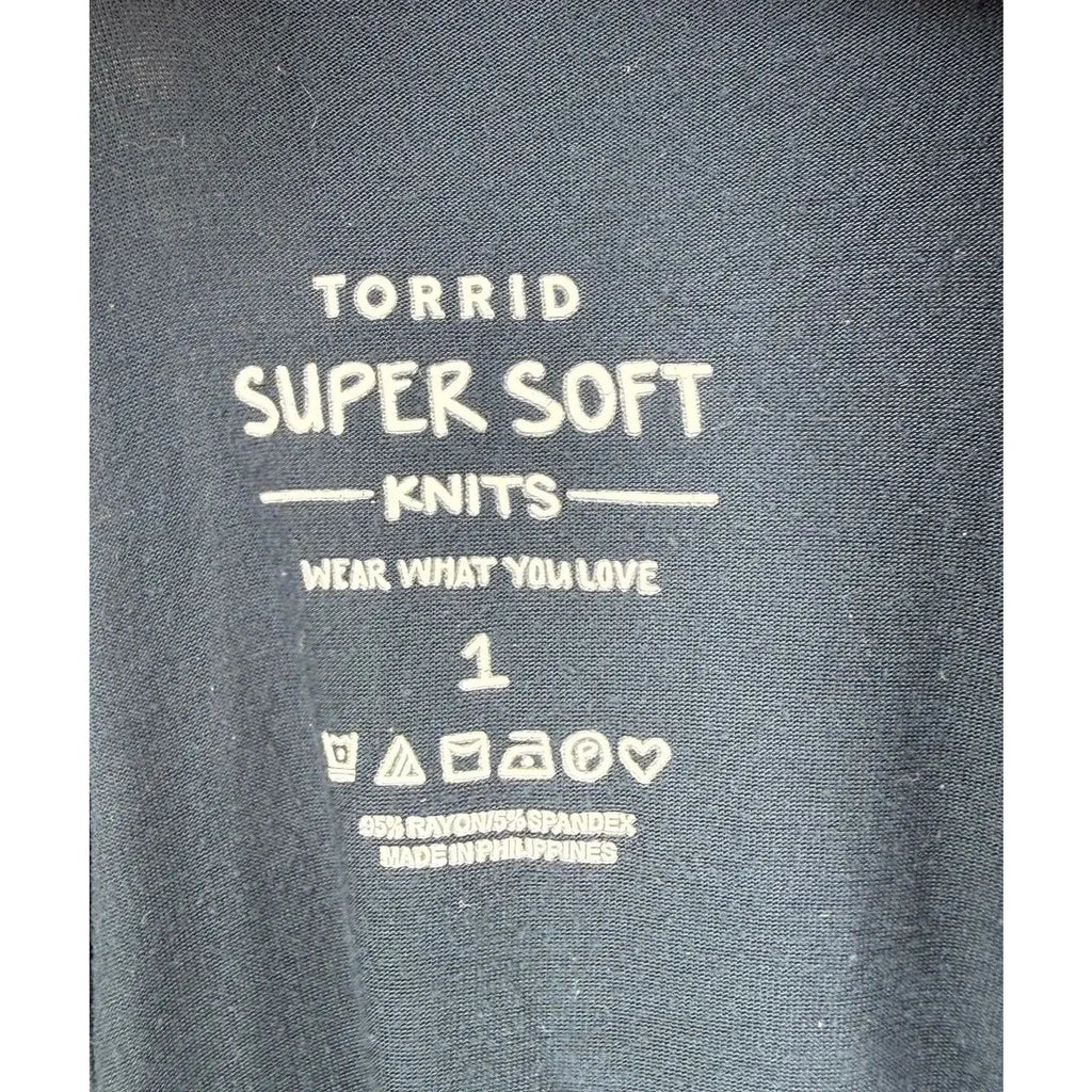 Torrid Super Soft Knit T-Shirt Black V-Back Strappy Detail Size 1 Torrid