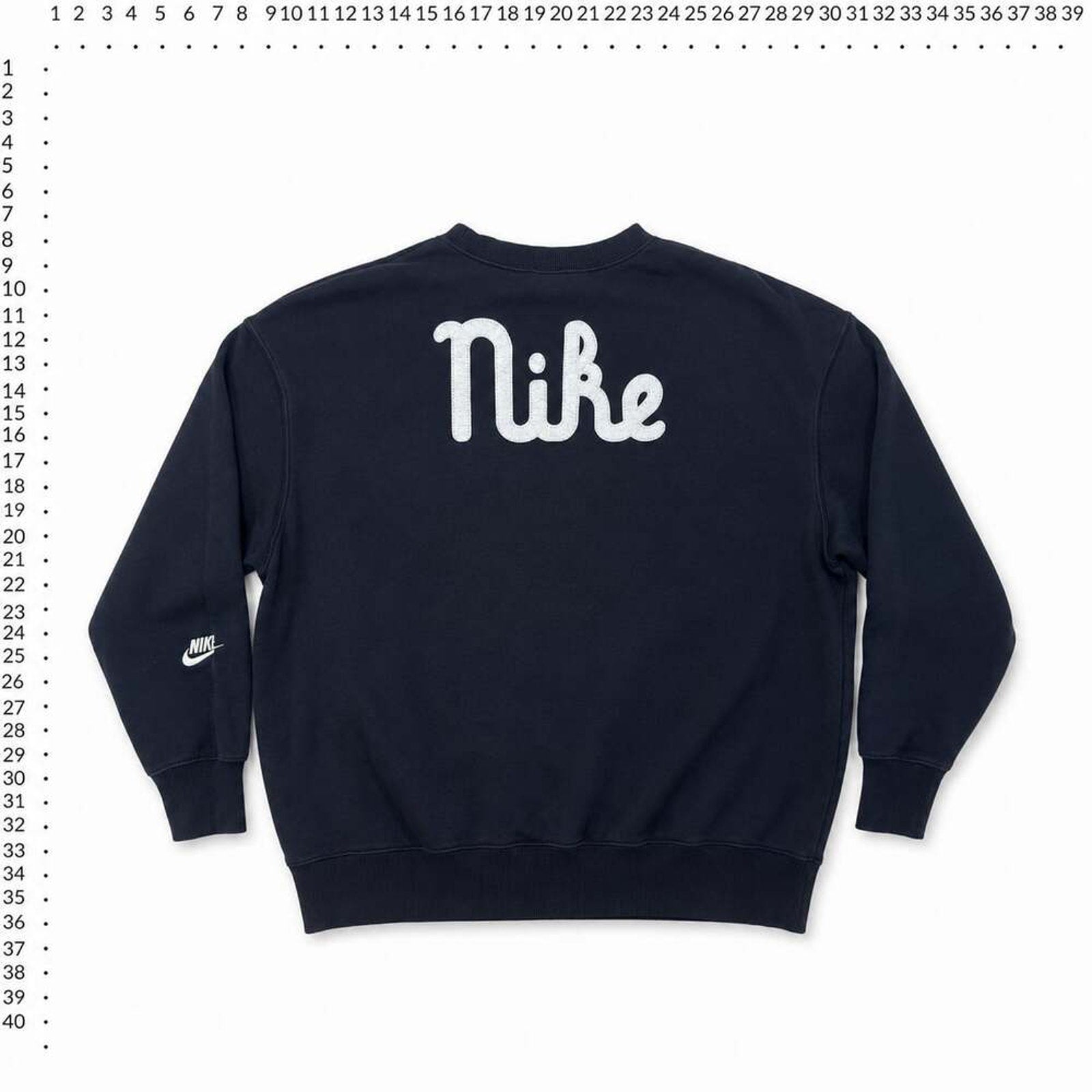 Nike Embroidered Logo Crewneck Sweatshirt Black Size L