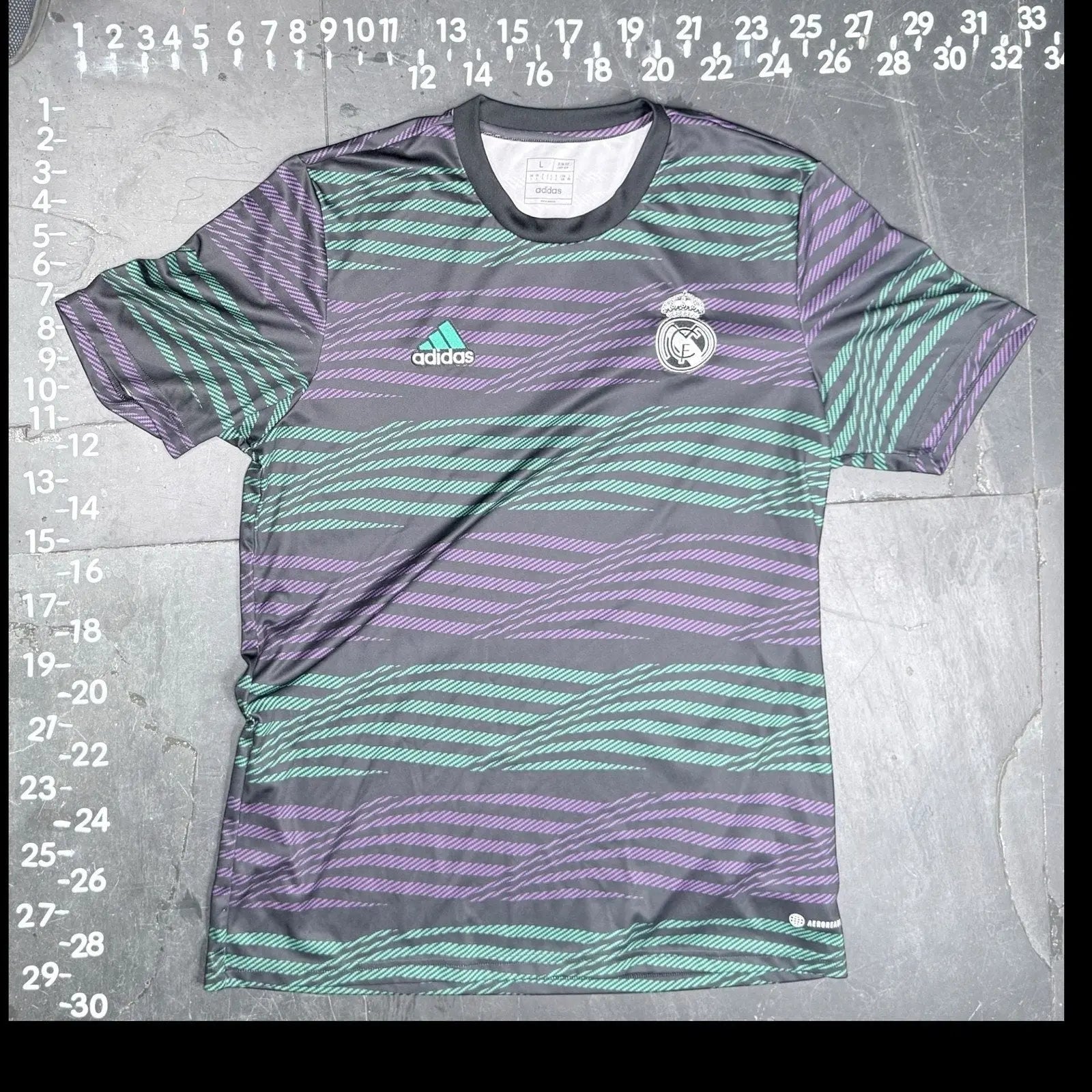 Real Madrid 2022-23 Pre-Match Soccer Jersey Black/Purple/Green Training Shirt Me adidas
