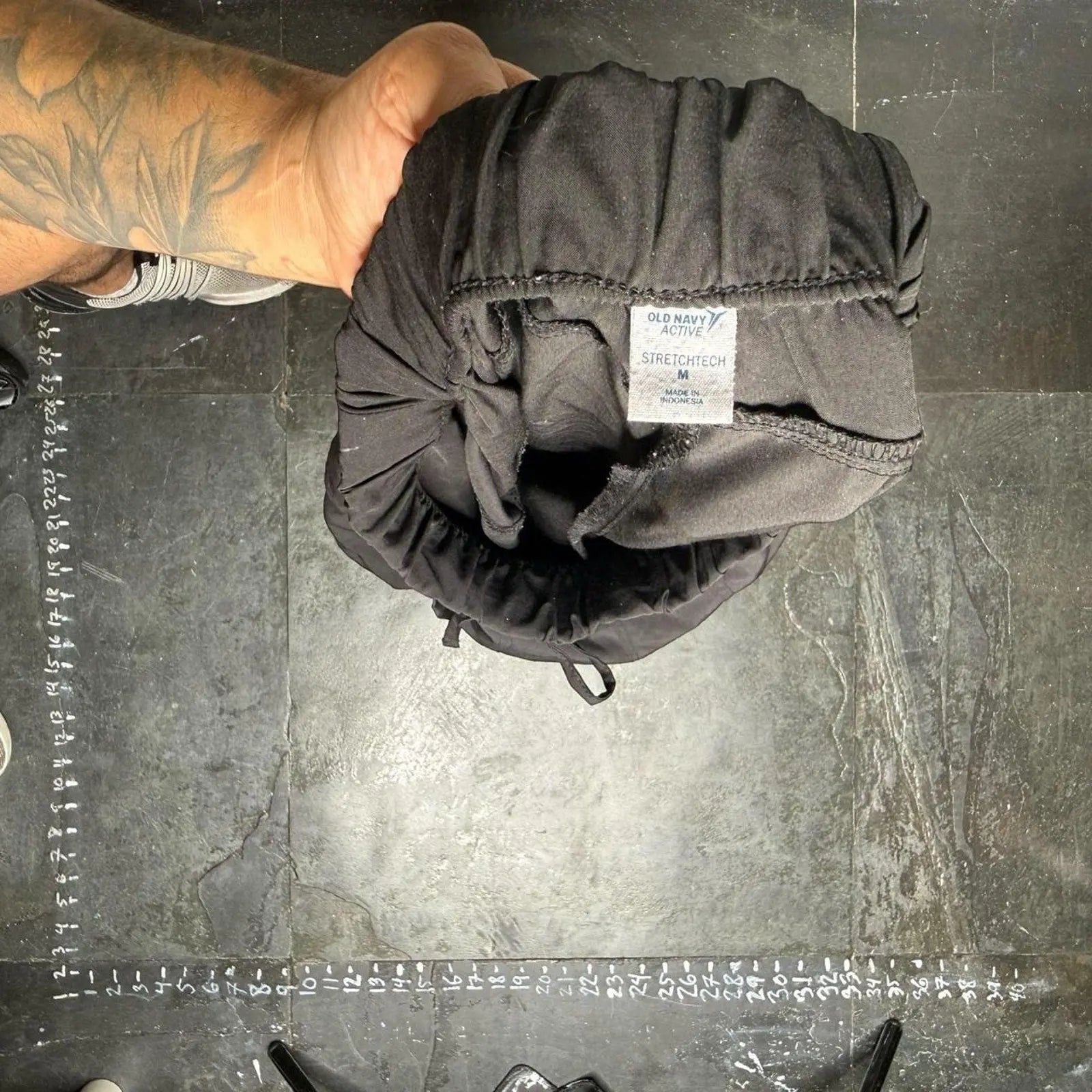 Old navy active stretchtech cargo Old Navy