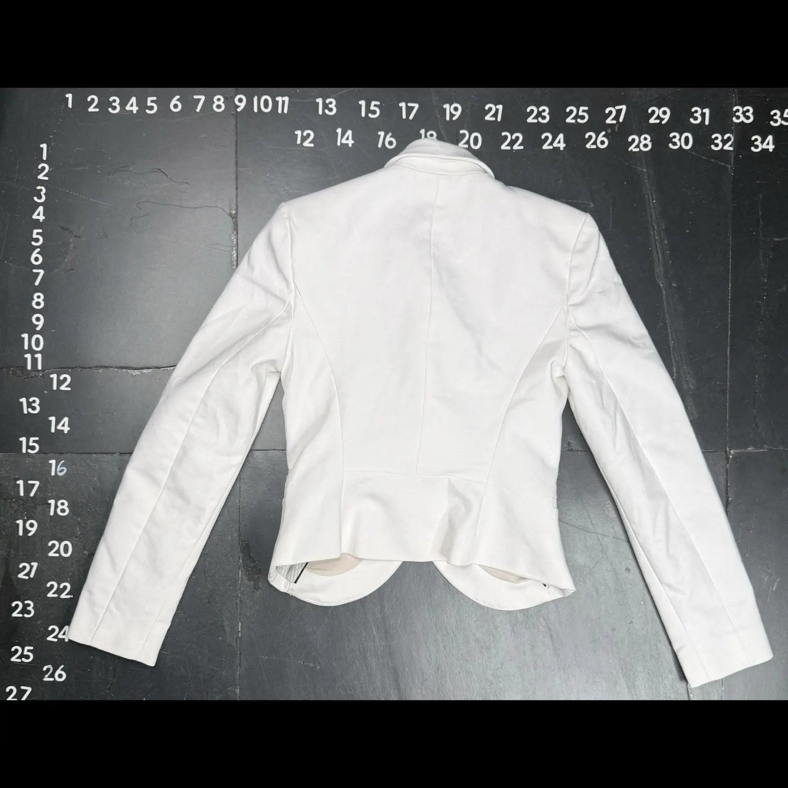 Express White Single Button Blazer with Contrast Lapel Size 0 Express