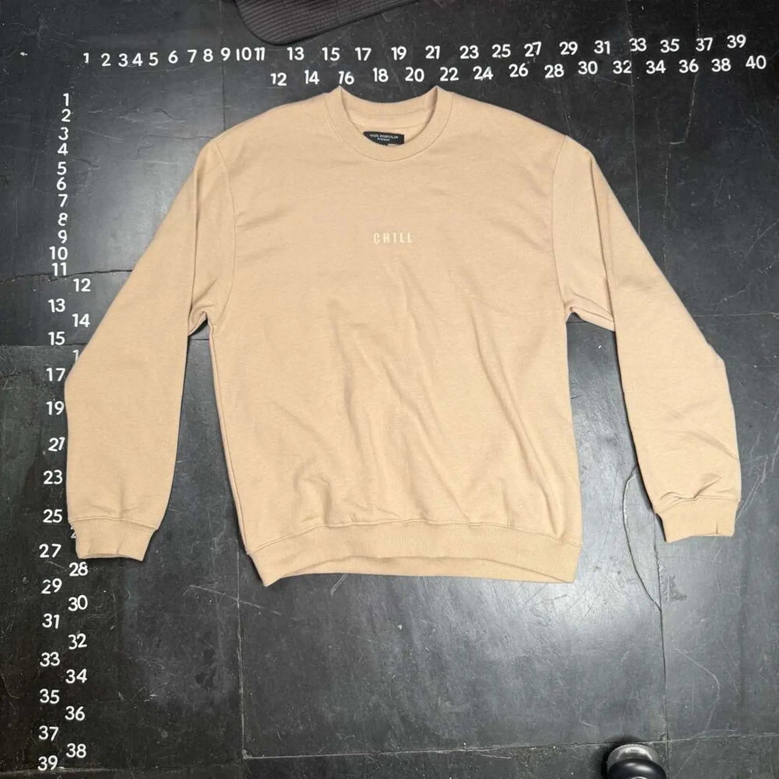 Vox Populi Chill Graphic Sweatshirt Tan Size Medium Vox Populi
