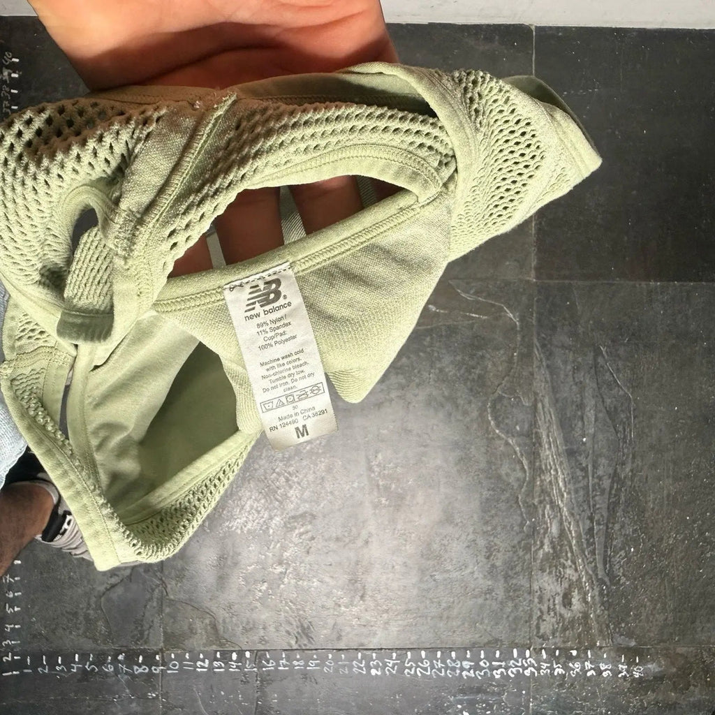 New Balance Seamless Mesh Racerback Sports Bra Size M New Balance