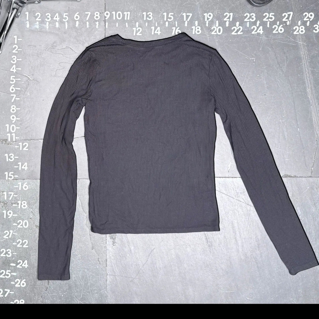 Hollister Gray Ribbed Long Sleeve Graphic Crop Tee Small Hollister Co.