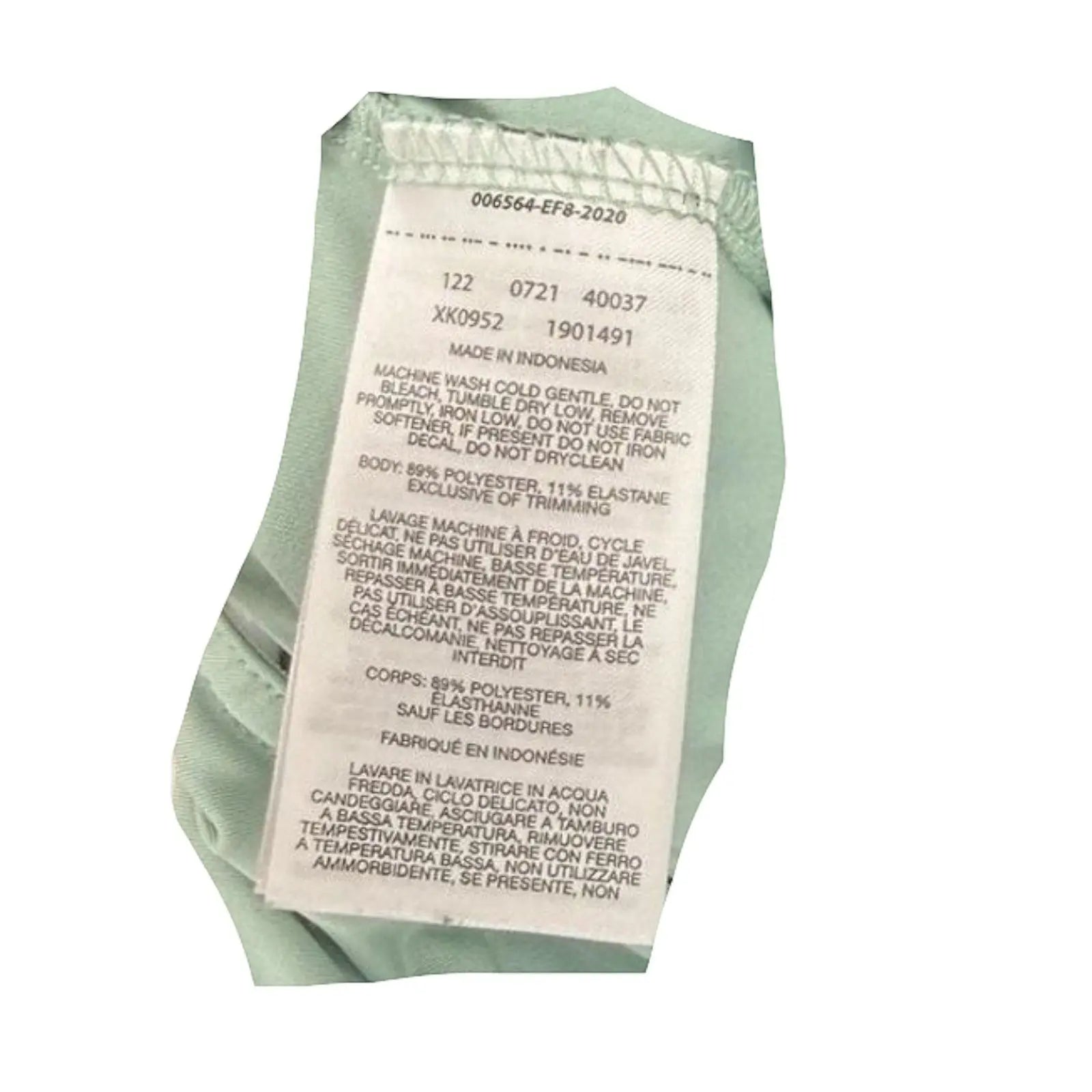 Columbia spray green sleeveless drawstring waist dress made of polyester and elastane.
