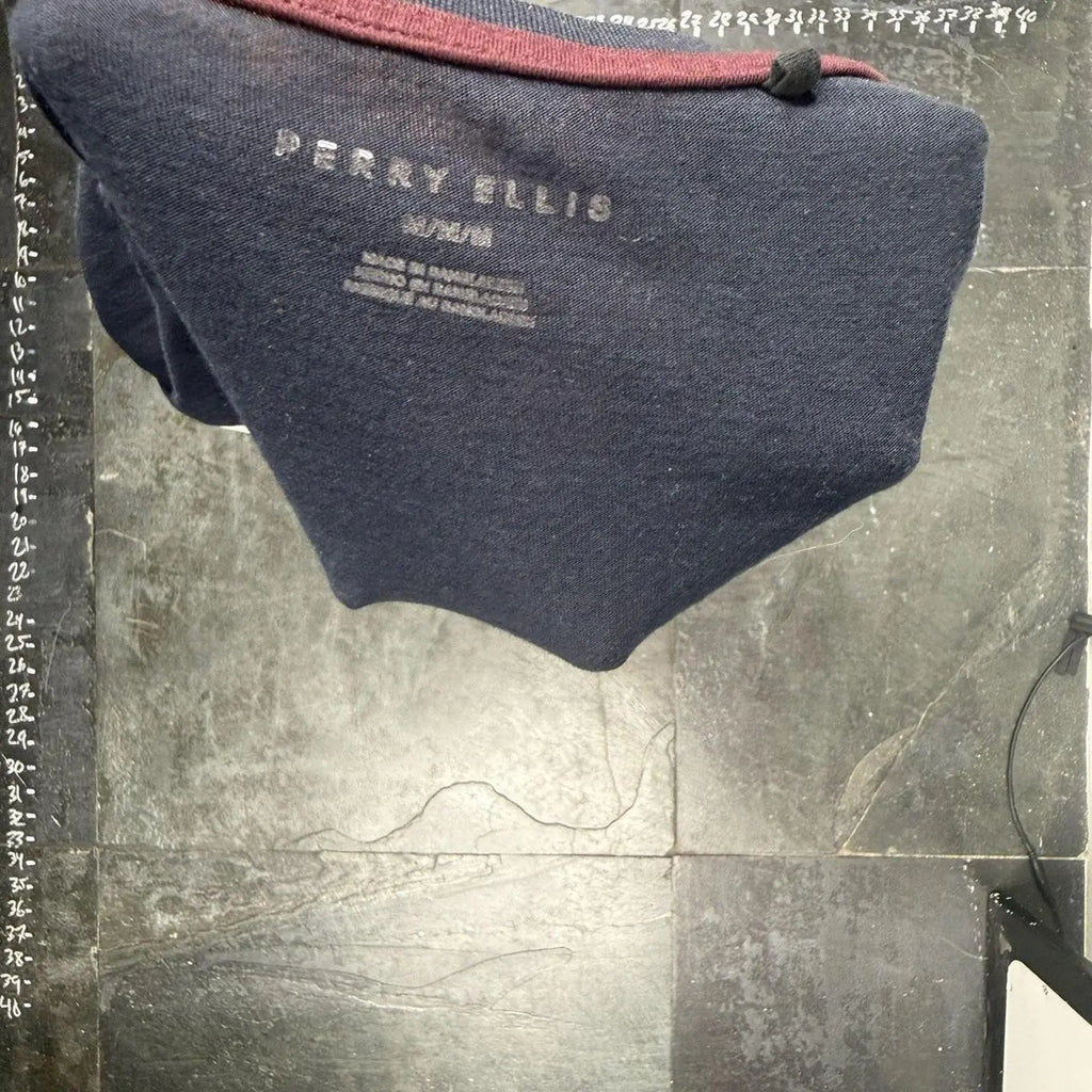 Perry ellis colorblock crew neck Perry Ellis