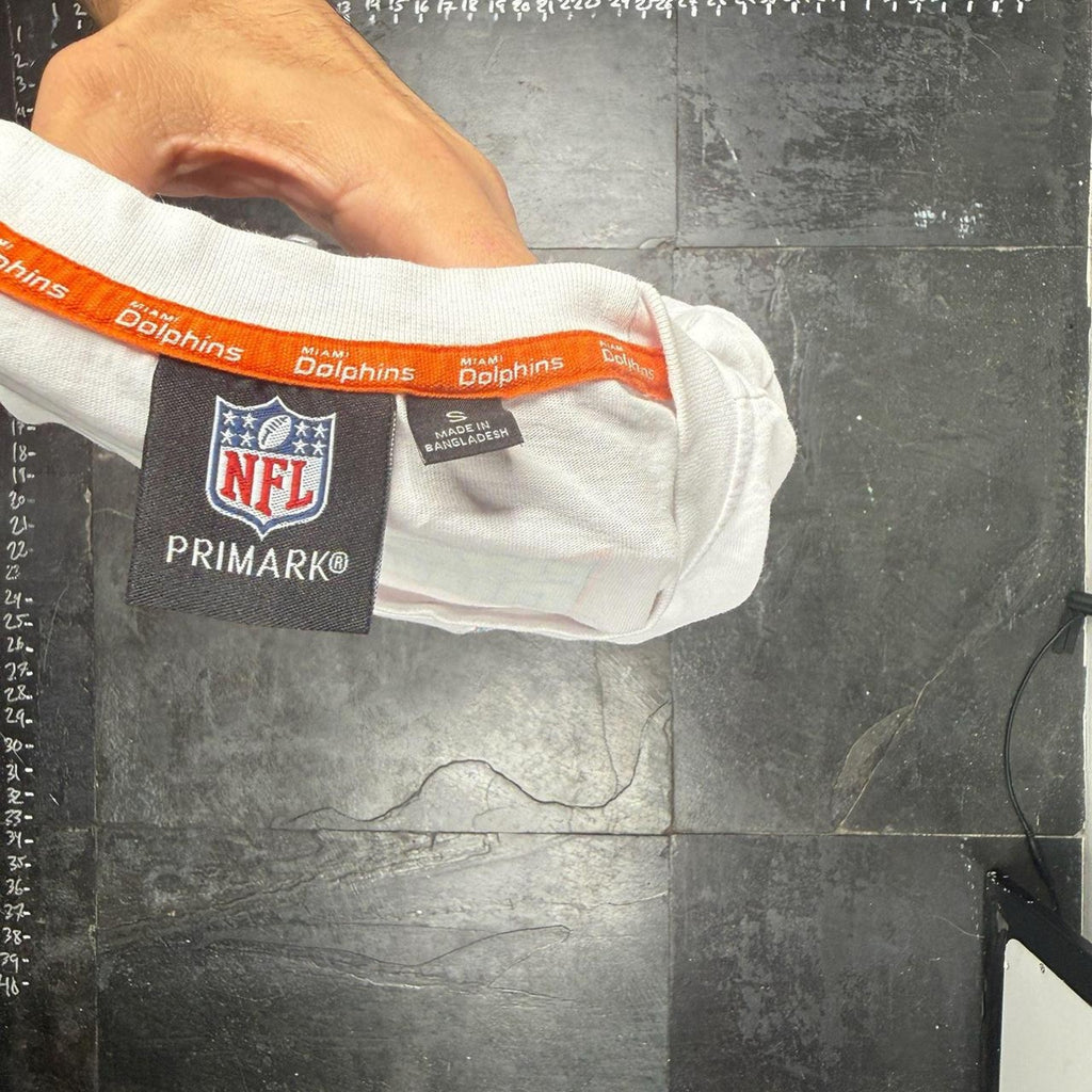 Primark nfl miami dolphins graphic