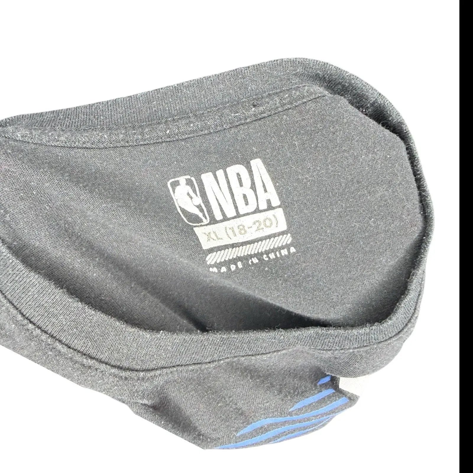 NBA Boys Logo Short Sleeve Graphic T-Shirt Black Youth Size XL (18-20) NBA
