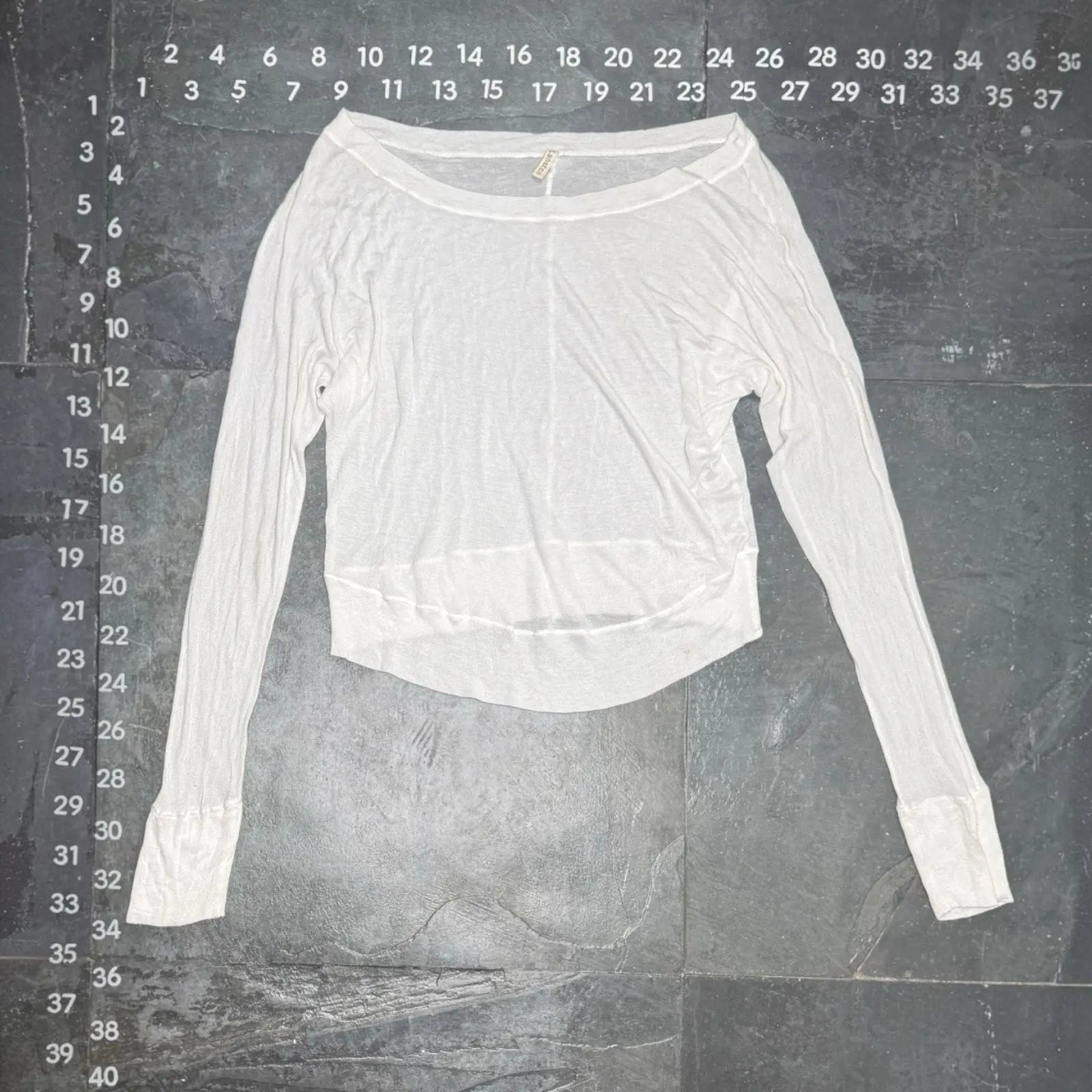 Lanston Women's White Long Sleeve - O.M.T.HRIFT