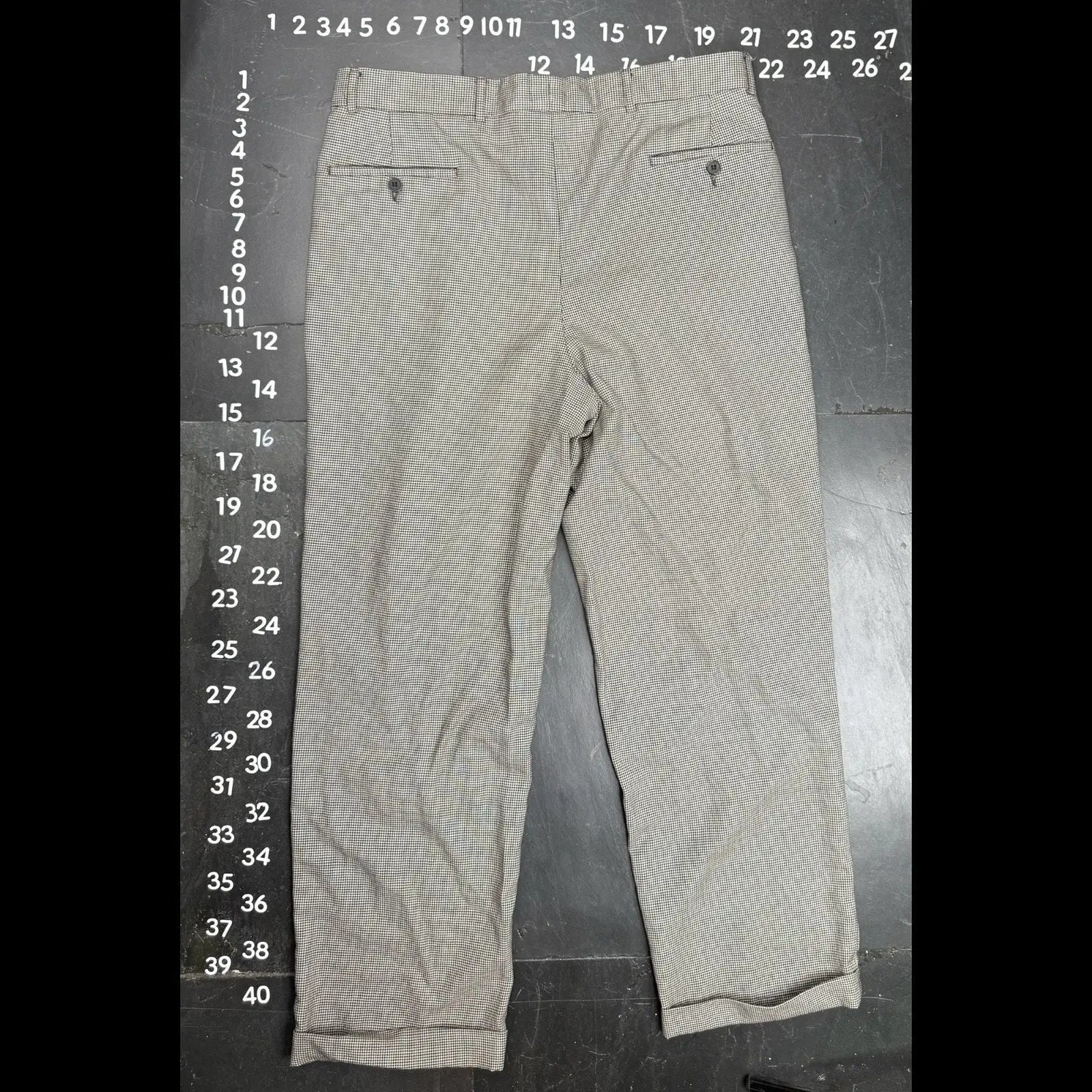 Saks Fifth Avenue Men's Pleated 100% Wool Micro-Check Trousers Size 35x28 Saks Fifth Avenue